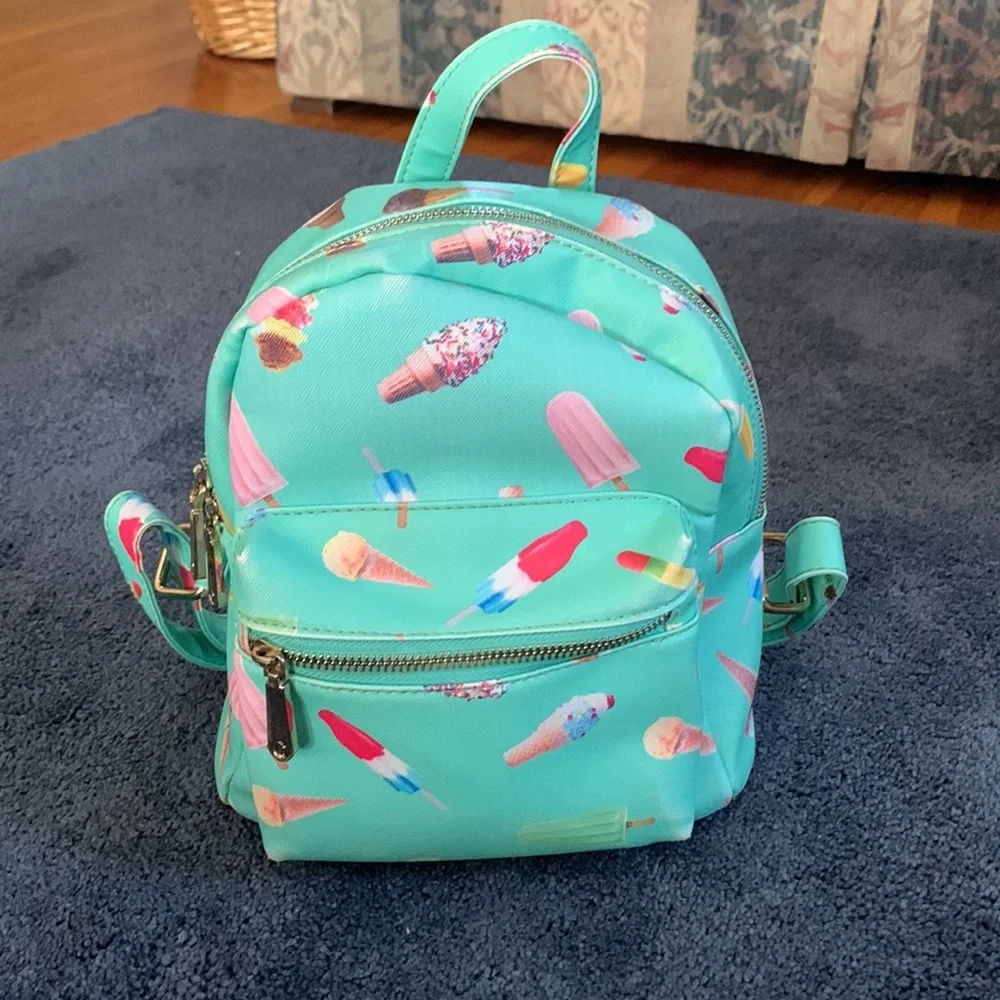 🍦Girl’s Backback🍦 - Picture 7 of 7